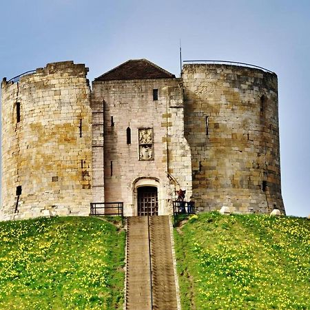 Villa Poets Corner York Esterno foto