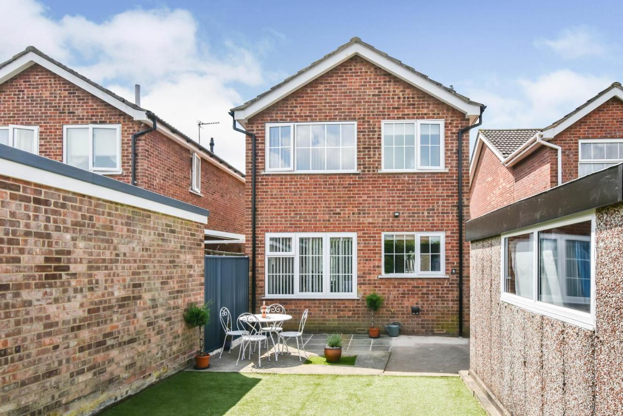 Villa Poets Corner York Esterno foto