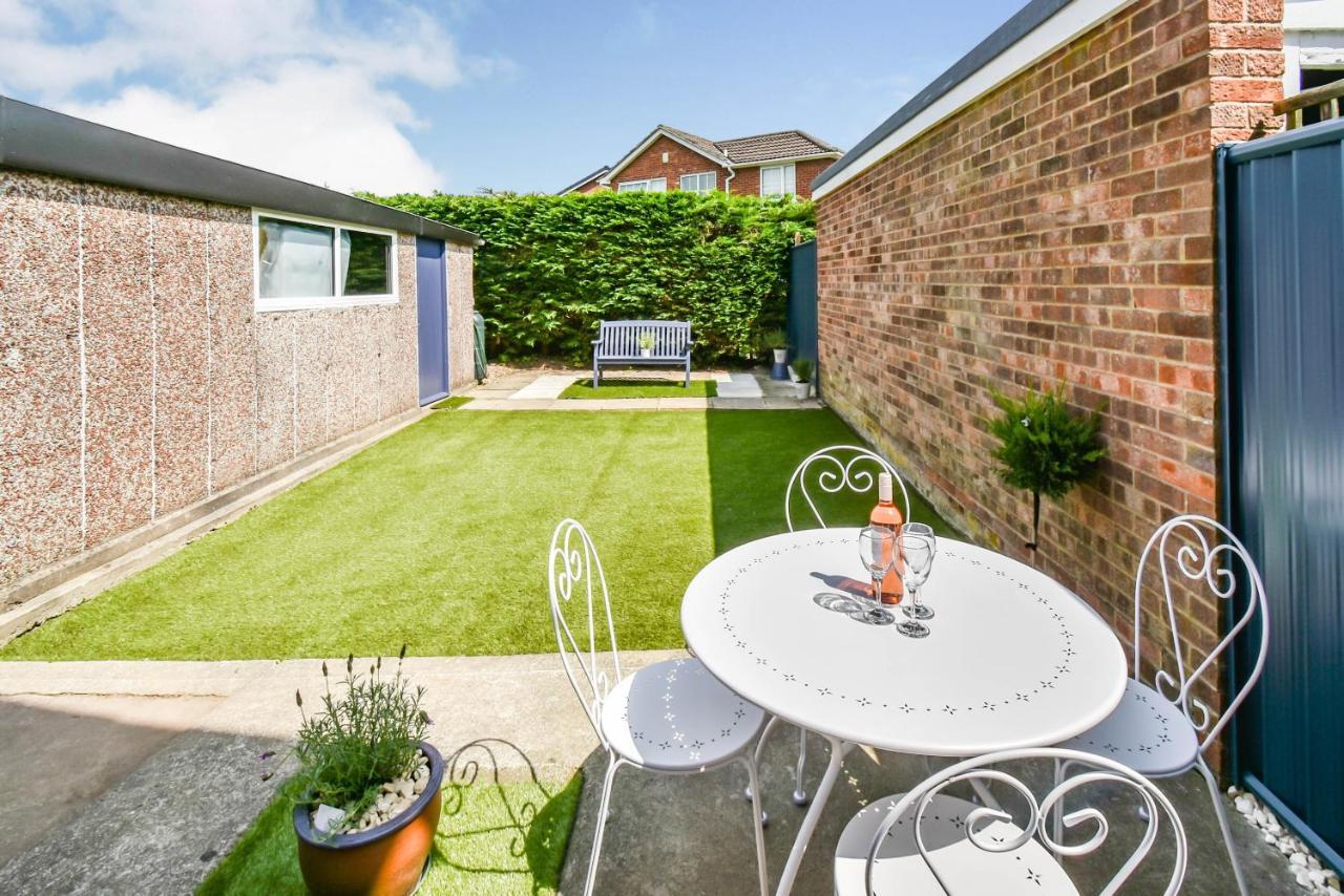 Villa Poets Corner York Esterno foto
